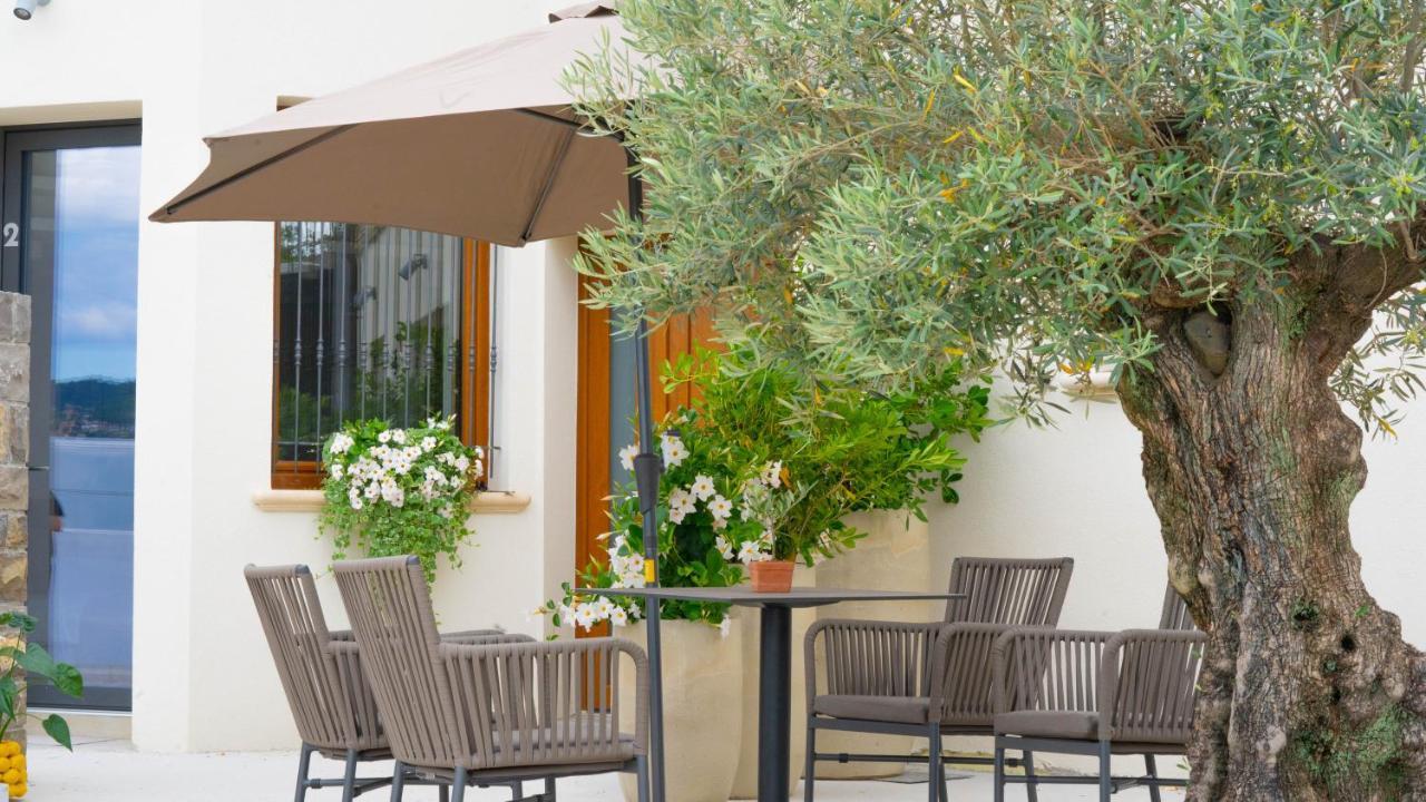 דוברובו Maravida Vacation Rooms מראה חיצוני תמונה